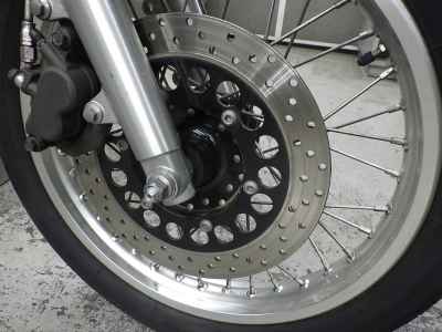Yamaha SR400 2021
