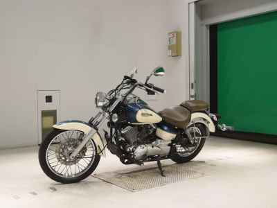 Yamaha XVS250 Drag Star