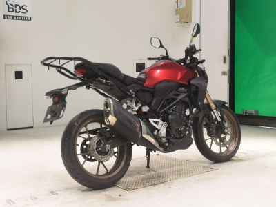Honda CB250R 2019