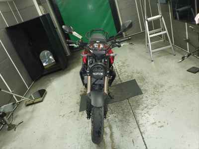 Honda CB250R 2019