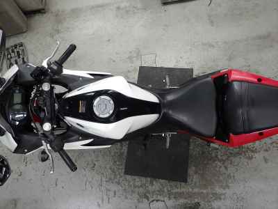Yamaha YZF-R25