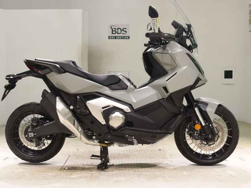 Honda X-Adv 750 2026