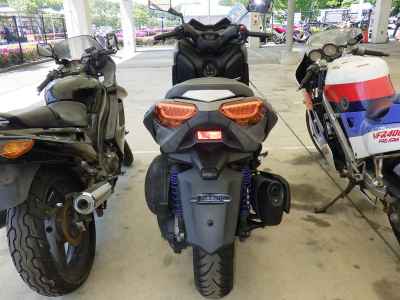 Yamaha XMAX 250