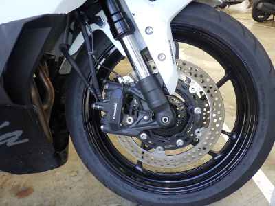 Kawasaki Ninja ZX-4R SE 2025