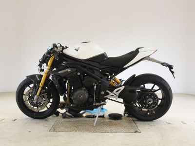 Triumph Speed Triple 1200 2022
