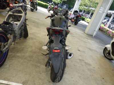 Yamaha YZF-R25 2017
