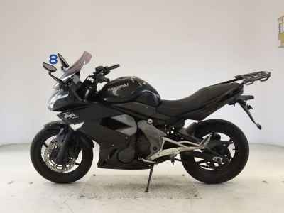 Kawasaki Ninja 400R 2011