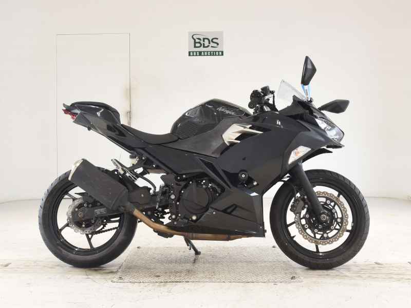 Kawasaki Ninja 400 2021
