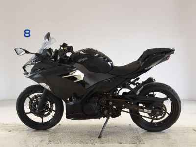 Kawasaki Ninja 400 2021