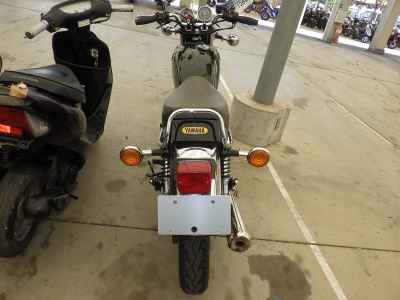 Yamaha SR400 2021