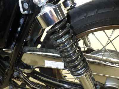 Yamaha SR400 2021