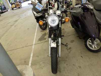Yamaha SR400 2021