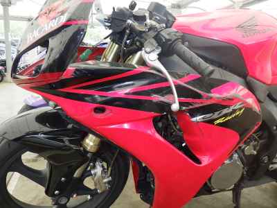 Honda CBR1000RR 2006