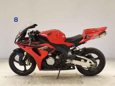 Honda CBR1000RR 2006