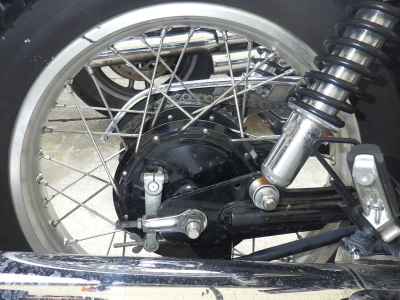 Yamaha SR400 2020