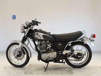 Yamaha SR400 2020