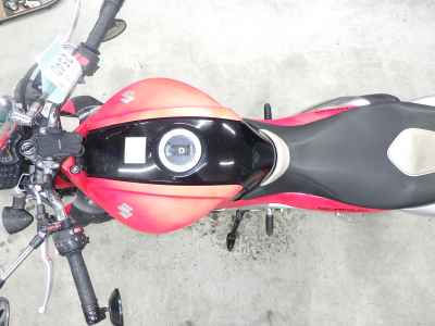 Suzuki Gladius SFV400 2010