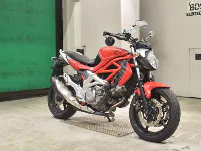 Suzuki Gladius SFV400 2010