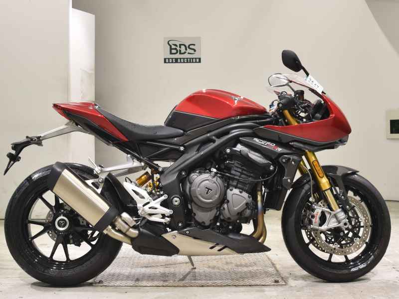 Triumph Speed Triple 1200 RR 2023