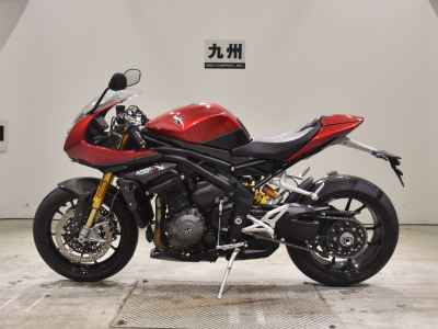 Triumph Speed Triple 1200 RR 2023