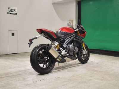 Triumph Speed Triple 1200 RR 2023