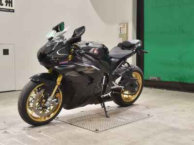 Honda CBR1000RR SP 2023