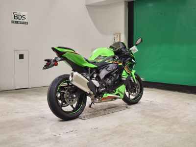 Kawasaki Ninja ZX-25R SE