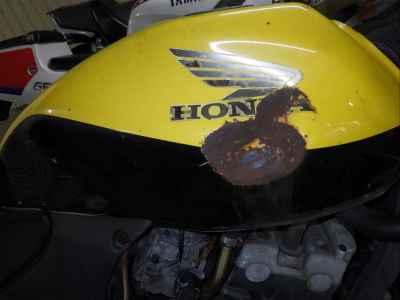 Honda CB250F 2006