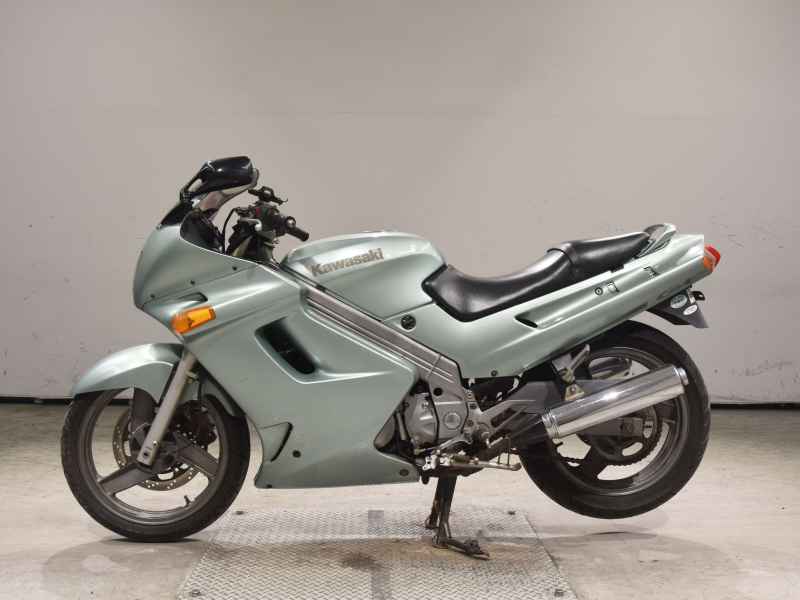 Kawasaki ZZR250