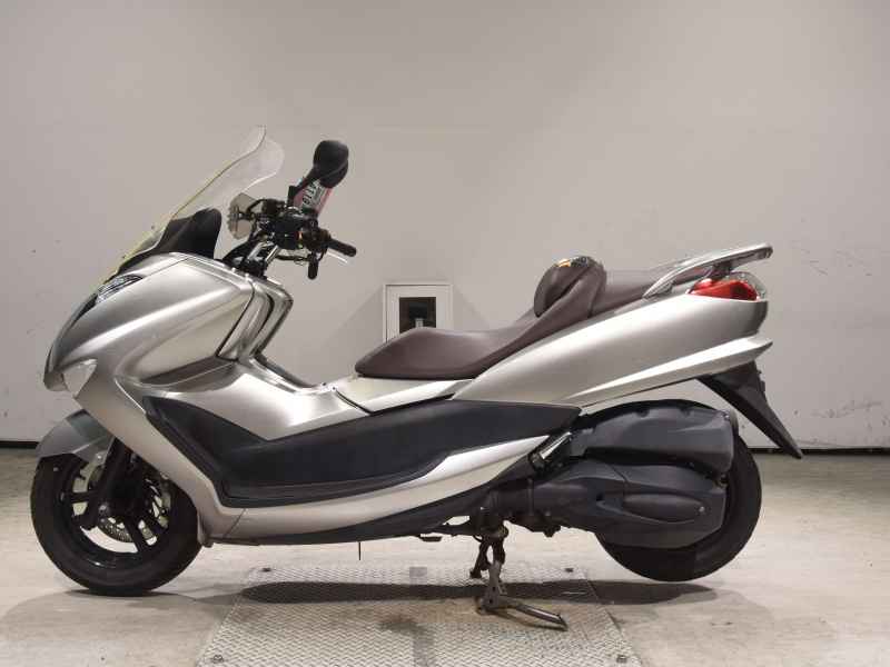 Yamaha Majesty 250