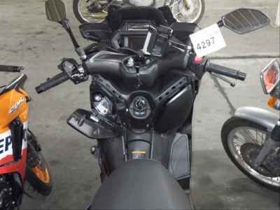 Yamaha XMAX 250 2023