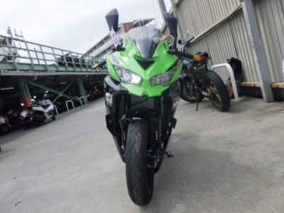 Kawasaki Ninja ZX-25R SE
