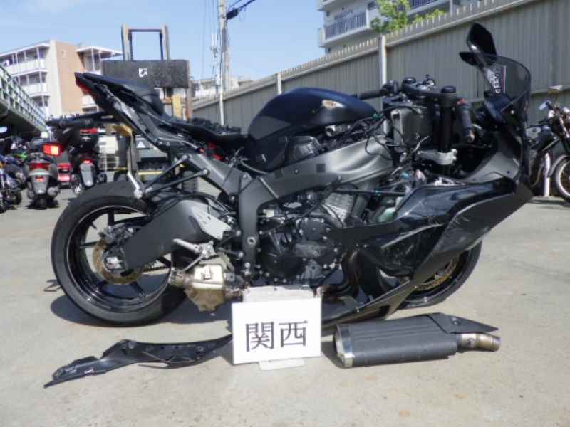 Kawasaki Ninja ZX-6R 2024