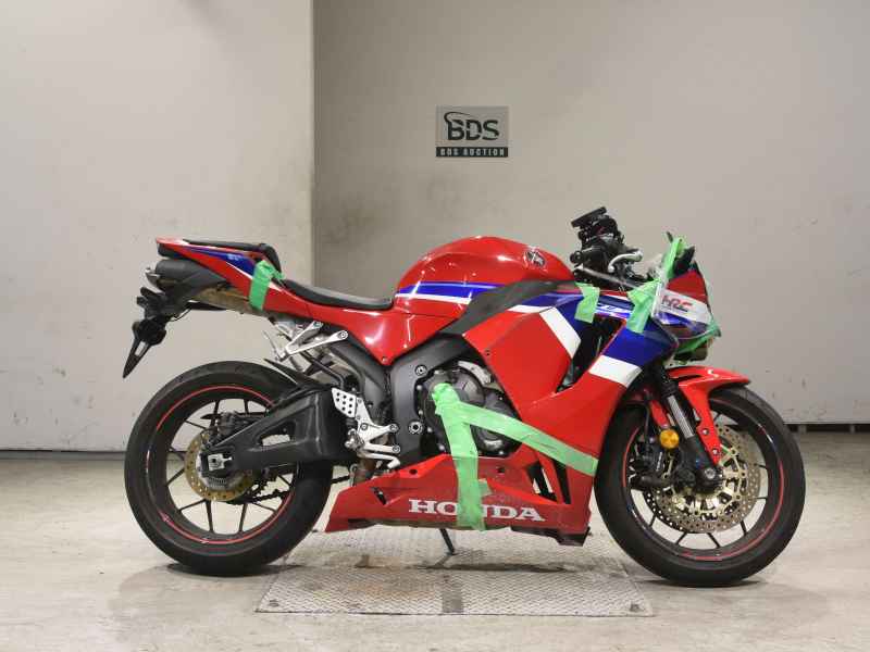 Honda CBR600RR 2024