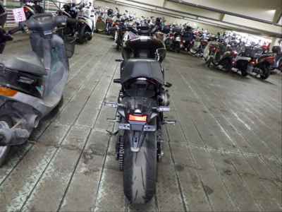 Yamaha XSR900 2025
