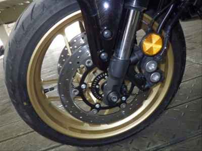 Yamaha XSR900 2025