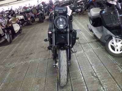 Yamaha XSR900 2025