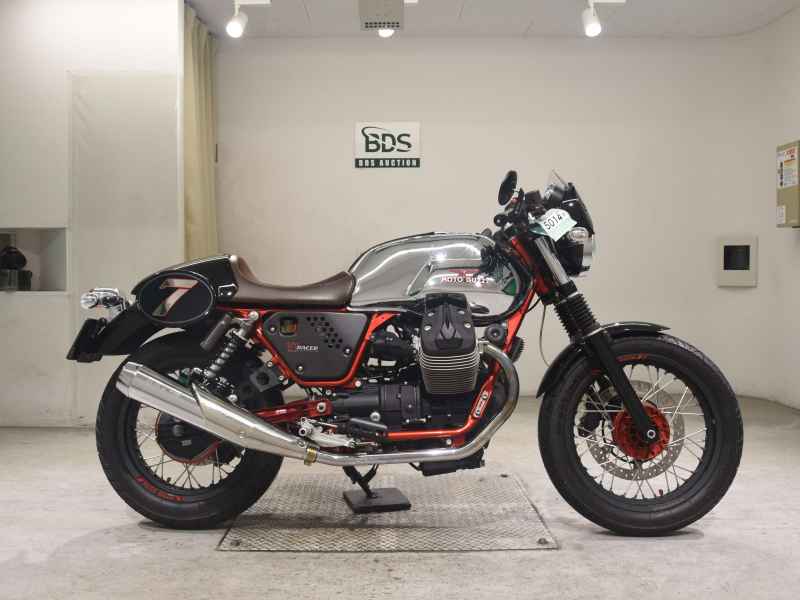 Moto Guzzi V7 Racer 2015