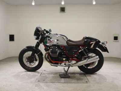 Moto Guzzi V7 Racer 2015