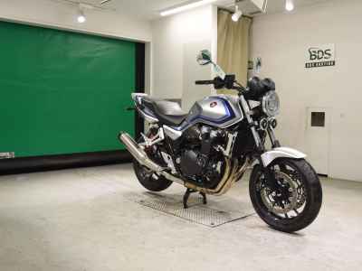 Honda CB1300SF 2024