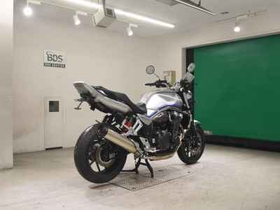 Honda CB1300SF 2024