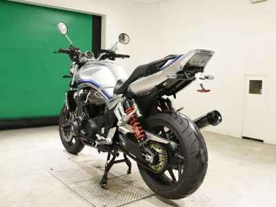 Honda CB1300SF 2024