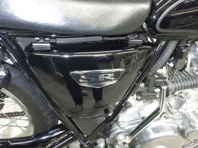 Yamaha SR400 2016