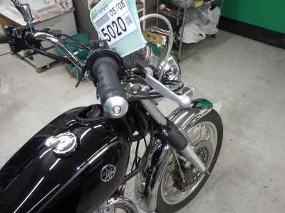 Yamaha SR400 2016