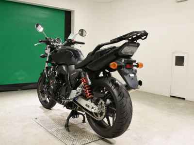 Honda CB400SF 2019