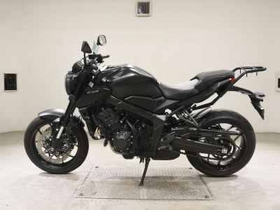 Honda CB650R 2023