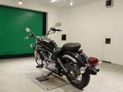 Yamaha XVS250 Drag Star