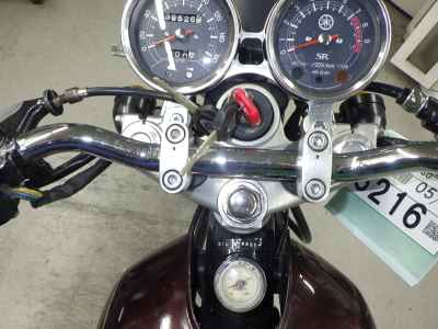 Yamaha SR400 2005