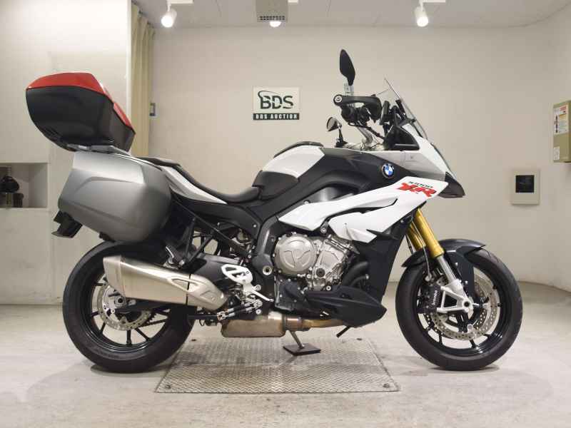 BMW S1000XR 2016