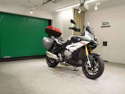 BMW S1000XR 2016